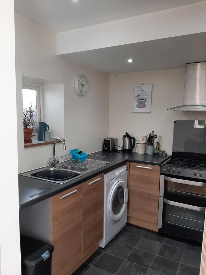 Laston Mews 伊尔弗勒科姆 外观 照片